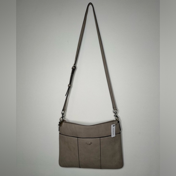 Guess purse new with tags. - Picture 2 of 3